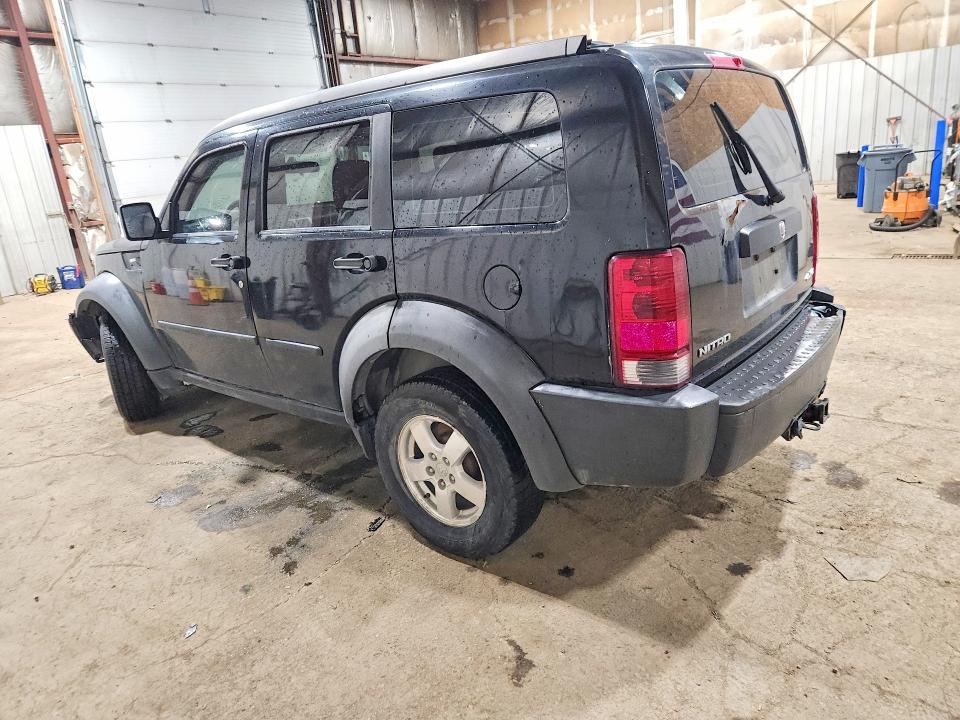Photo 2 from auction – 2007 DODGE NITRO with VIN 1D8GU28K07W639007