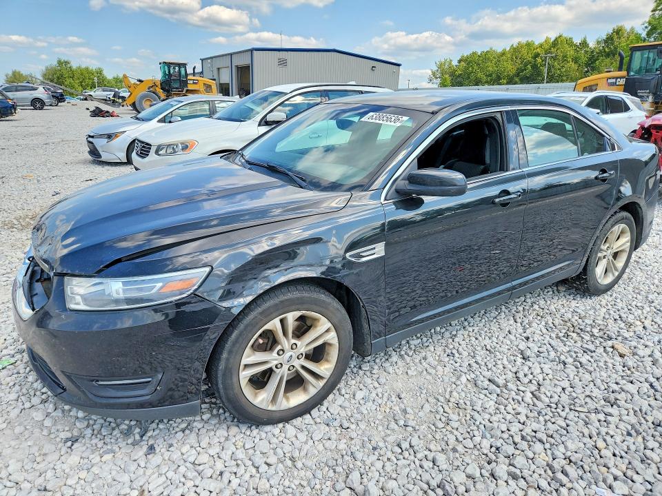 FORD TAURUS 2015 with VIN 1FAHP2E86FG208902 - Photo from auction