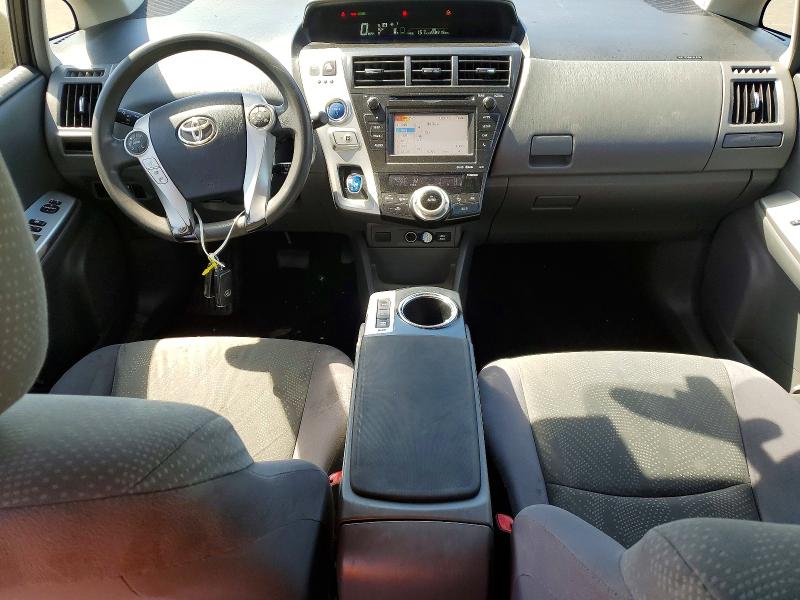 Photo 8 from auction – 2013 TOYOTA PRIUS V with VIN JTDZN3EU3D3233011