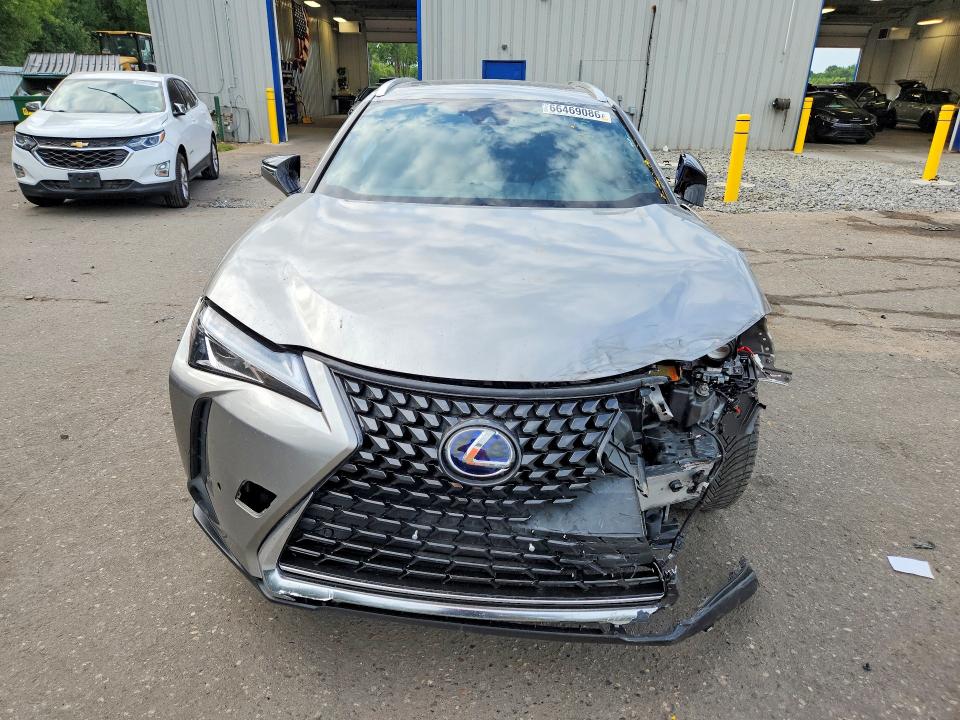 Photo 5 from auction – 2019 LEXUS UX with VIN JTHU9JBH0K2009237