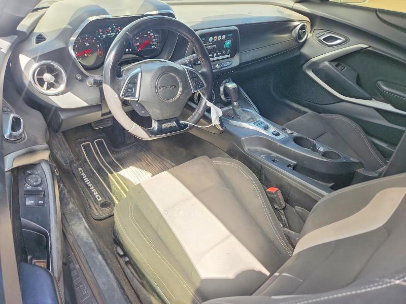 صورة رقم 8 من المزاد - 2017 CHEVROLET CAMARO مع VIN 1G1FF3D74H0205035