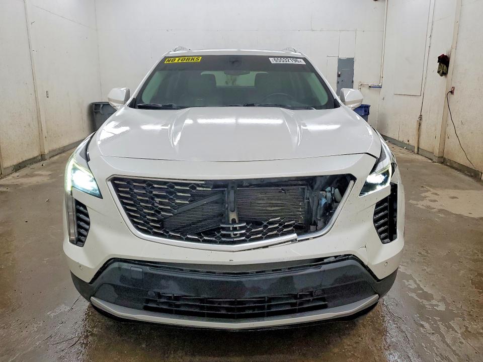Photo 5 from auction – 2019 CADILLAC XT4 with VIN 1GYFZCR4XKF176443