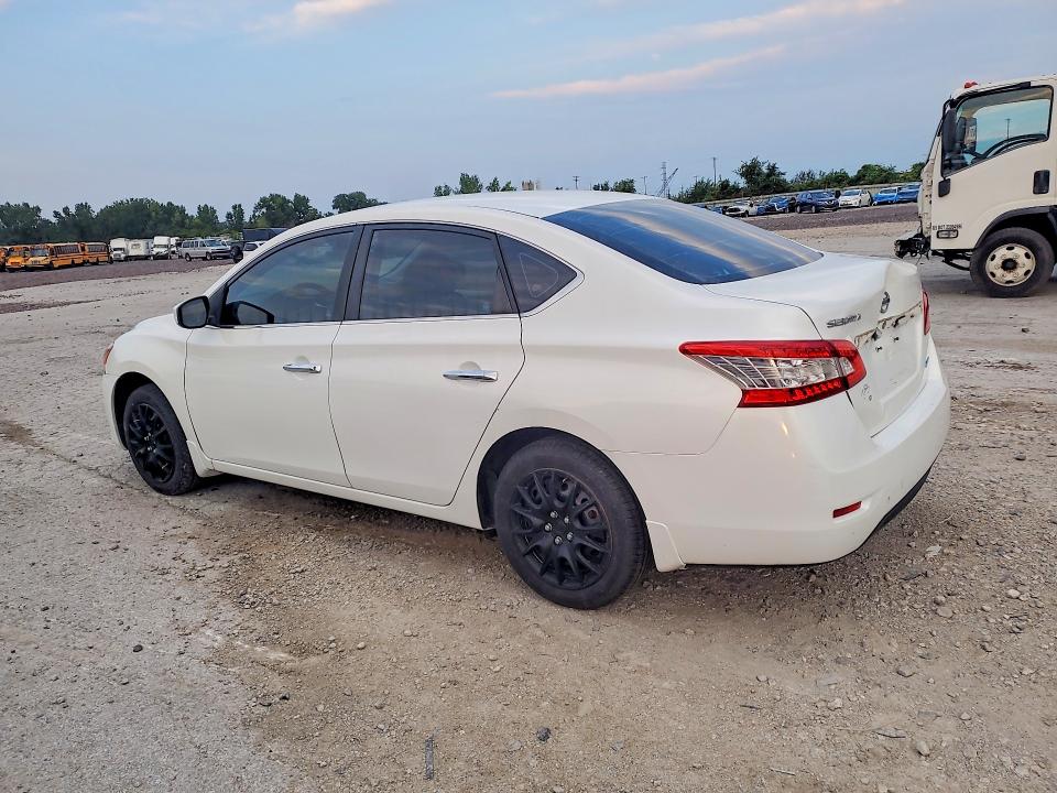 Photo 2 from auction – 2014 NISSAN SENTRA with VIN 3N1AB7AP8EL678091