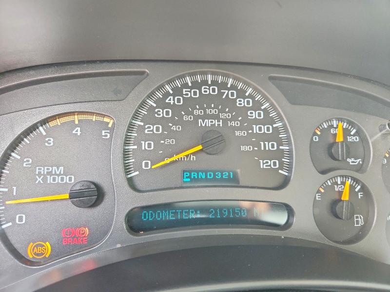 Photo 9 from auction – 2004 GMC SIERRA with VIN 1GTHK29174E213122