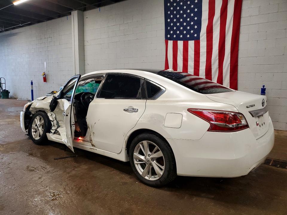 صورة رقم 2 من المزاد - 2013 NISSAN ALTIMA مع VIN 1N4BL3AP0DC200674