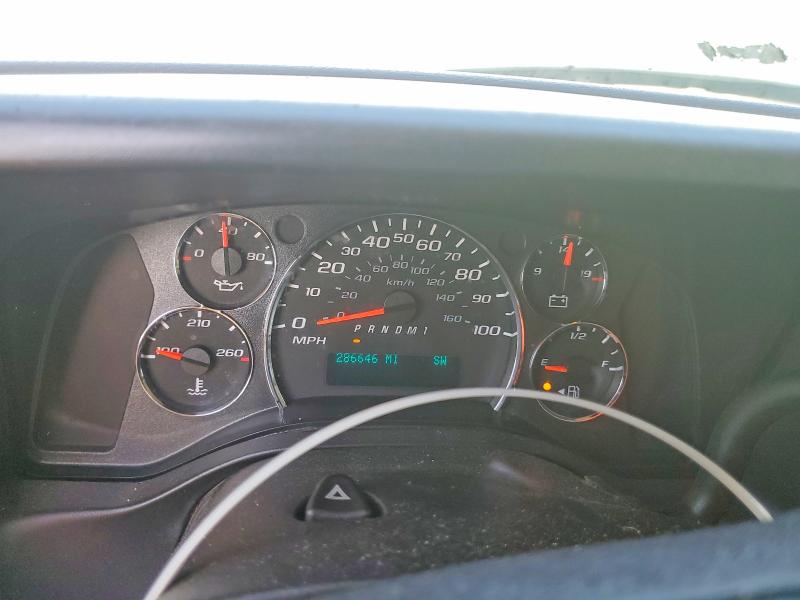Photo 9 from auction – 2010 CHEVROLET EXPRESS G2500 with VIN 1GCZGFBA9A1143276