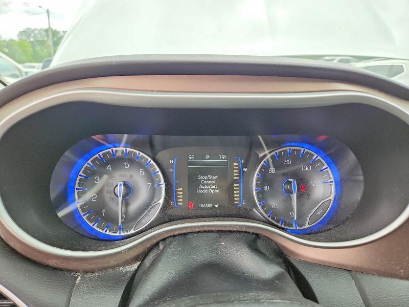 Photo 9 from auction – 2024 CHRYSLER VOYAGER with VIN 2C4RC1CG9RR113364