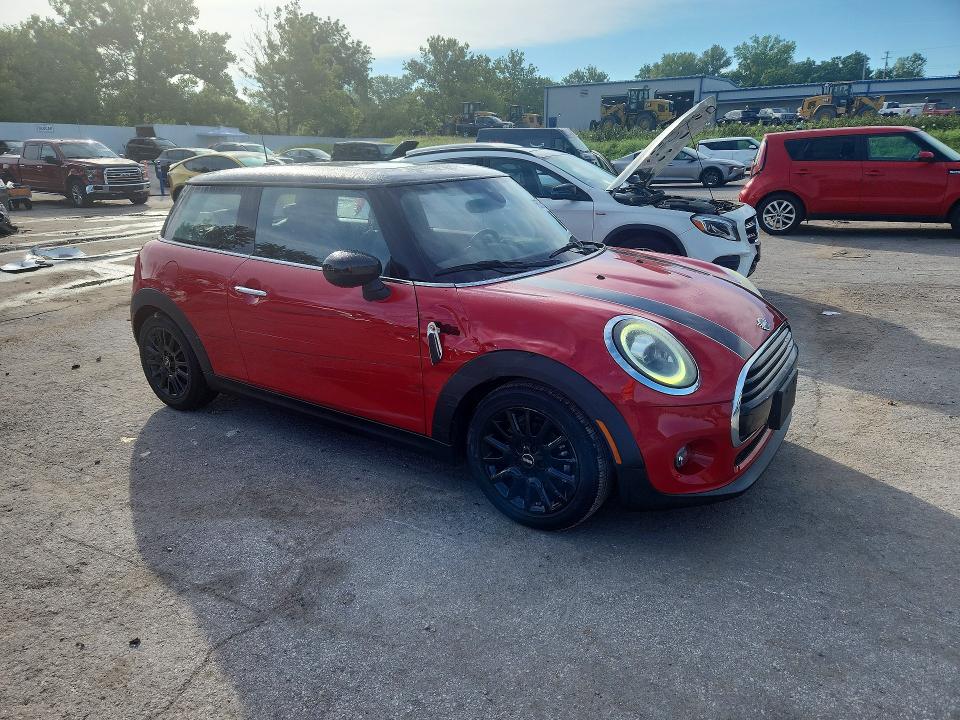 Photo 4 from auction – 2020 MINI COOPER with VIN WMWXR3C08L2L99022