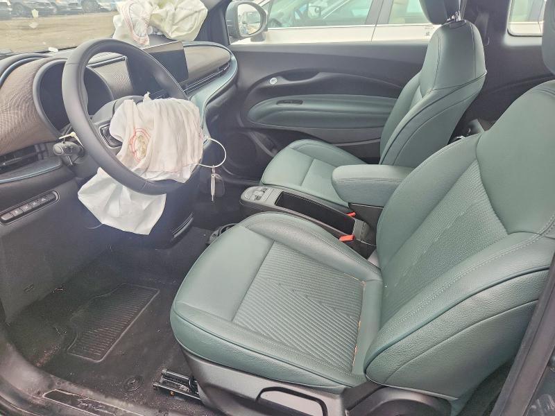 Photo 7 from auction – 2025 FIAT 500 with VIN ZFAFFAC49SX253963