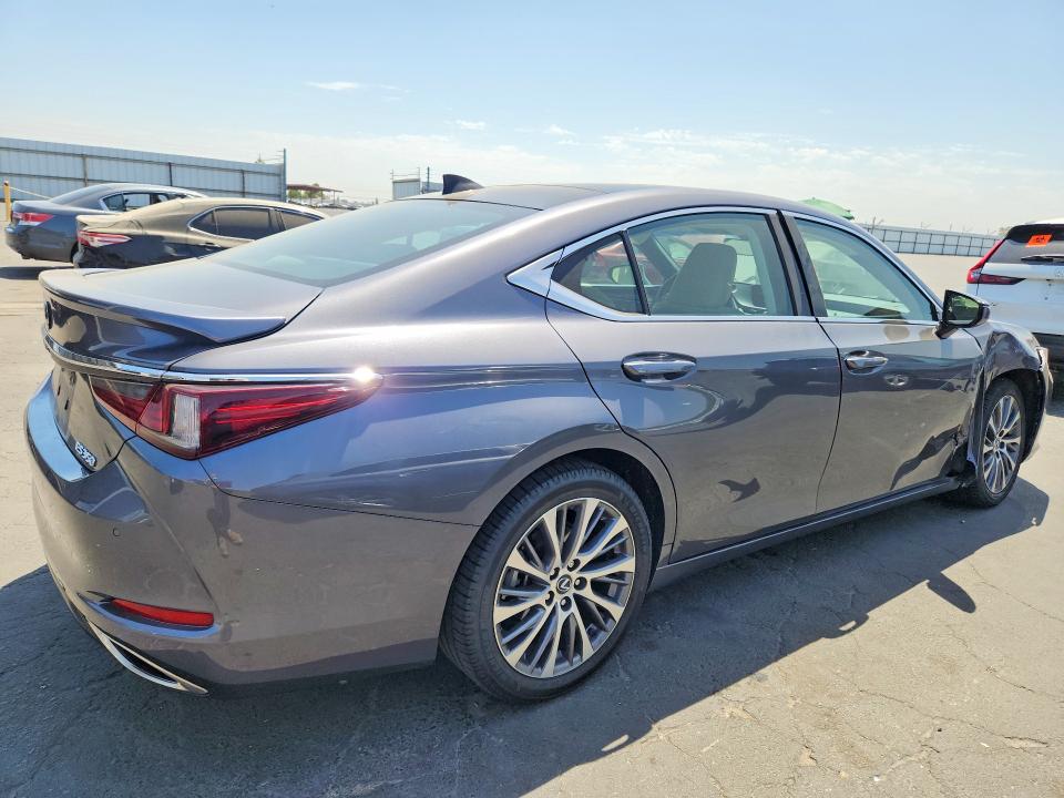 Photo 3 from auction – 2021 LEXUS ES with VIN 58ADZ1B13MU097023