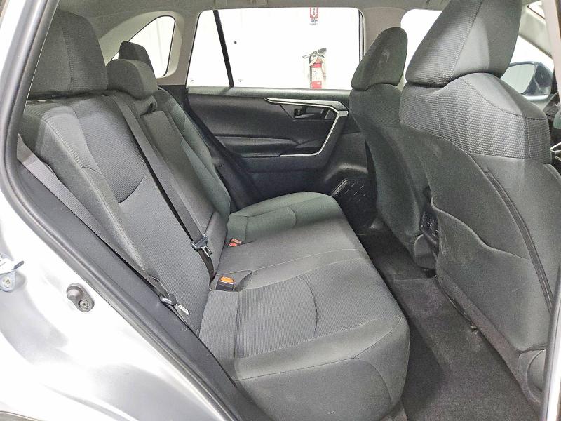 Photo 11 from auction – 2025 TOYOTA RAV4 with VIN 2T3F1RFV6SW567066