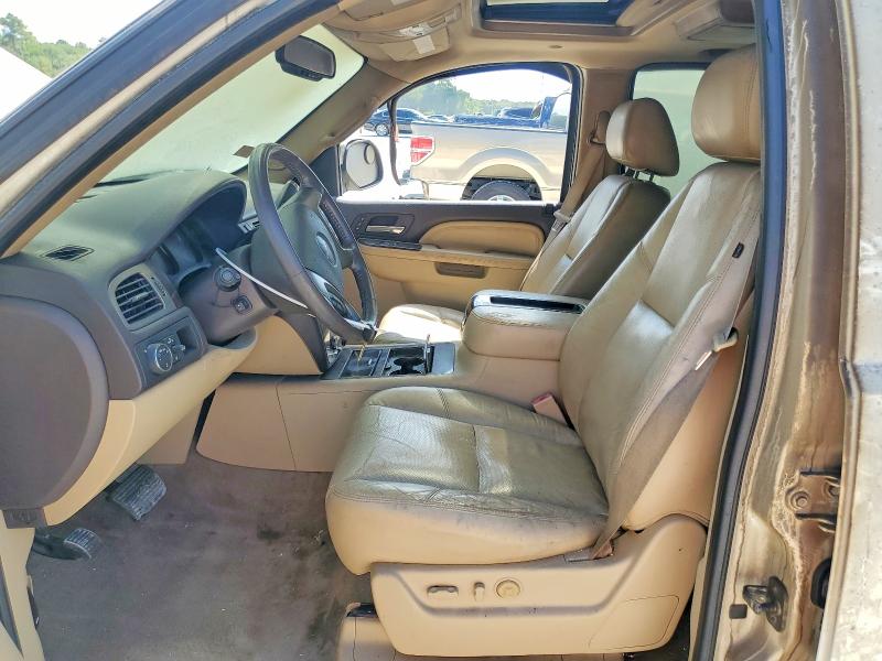 Photo 7 from auction – 2011 GMC YUKON with VIN 1GKS1EEF5BR122713