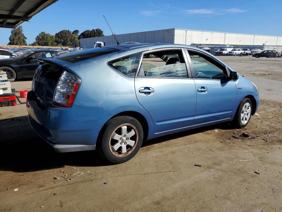 Photo 3 from auction – 2007 TOYOTA PRIUS with VIN JTDKB20U877669796