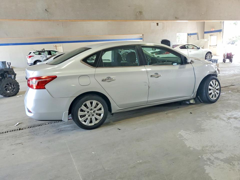 Photo 3 from auction – 2017 NISSAN SENTRA with VIN 3N1AB7AP4HY265835
