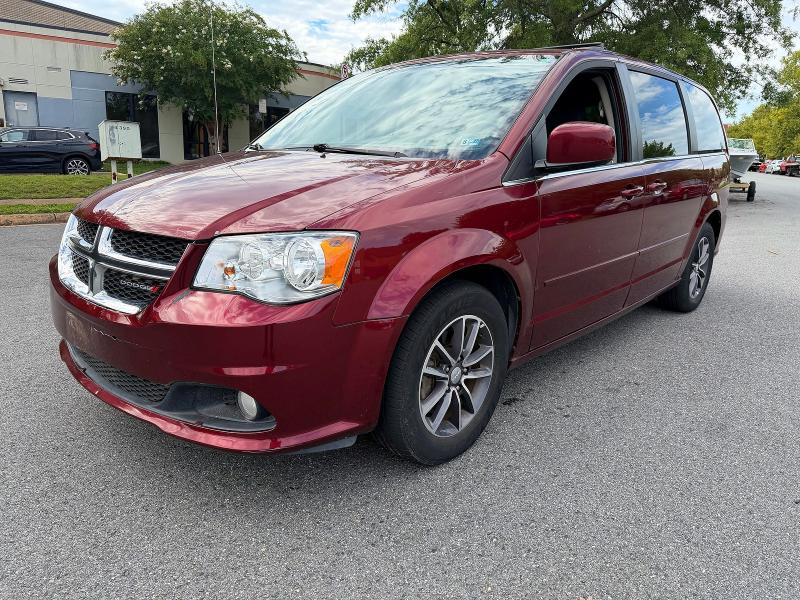 Photo 2 from auction – 2017 DODGE GRAND CARAVAN with VIN 2C4RDGCG8HR761468