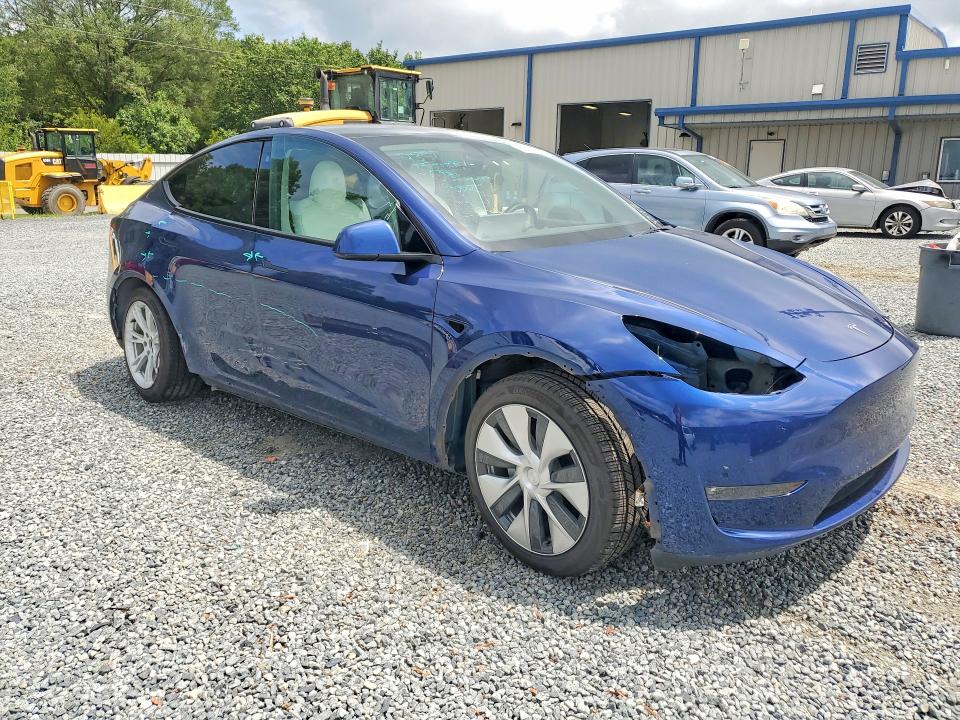 Photo 4 from auction – 2022 TESLA MODEL Y with VIN 7SAYGDEEXNF370362