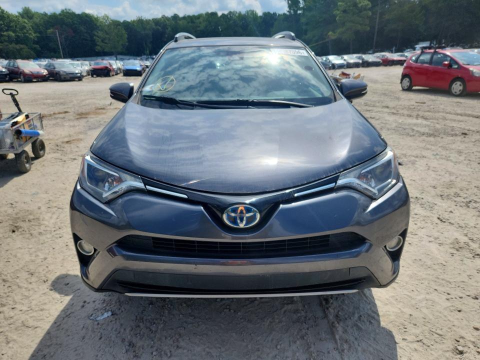 Снимка 5 от търг – 2017 TOYOTA RAV4 HYBRID с VIN JTMRJREV7HD117365