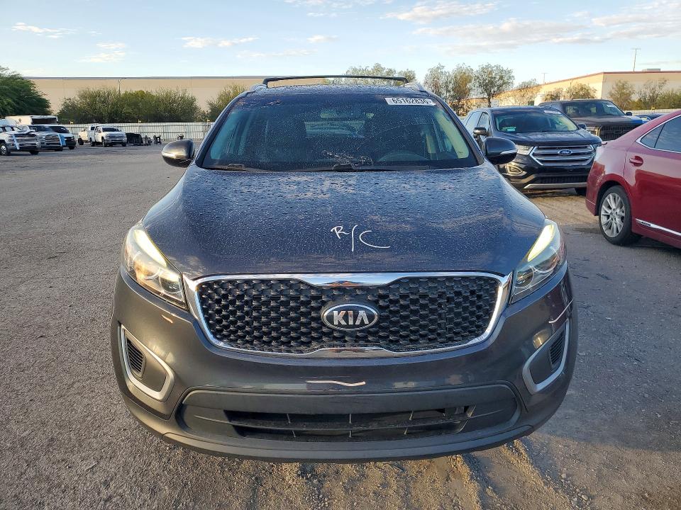 Photo 5 from auction – 2016 KIA SORENTO with VIN 5XYPG4A34GG166598