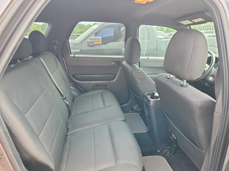 Photo 10 from auction – 2011 FORD ESCAPE with VIN 1FMCU0D71BKC53971
