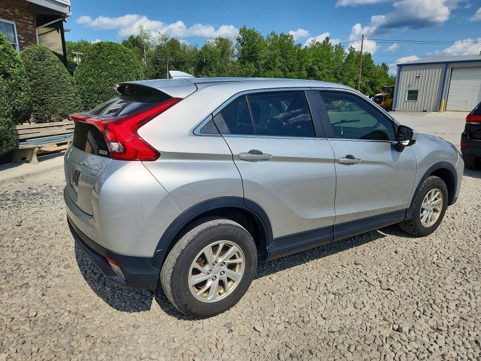 Photo 3 from auction – 2019 MITSUBISHI ECLIPSE CROSS with VIN JA4AT3AA8KZ031946