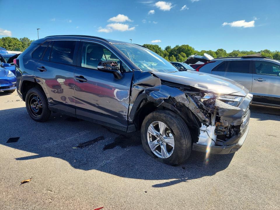 Photo 4 from auction – 2025 TOYOTA RAV4 with VIN 2T3W1RFV7SC324562