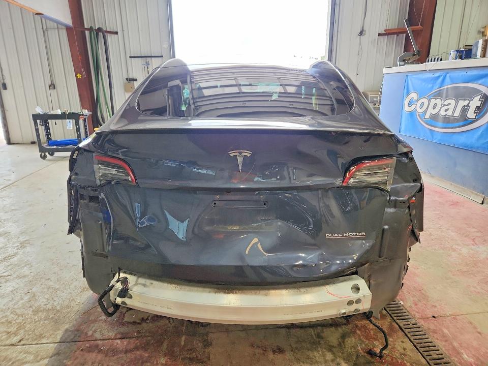 Photo 6 from auction – 2022 TESLA MODEL Y with VIN 7SAYGDEF6NF377219