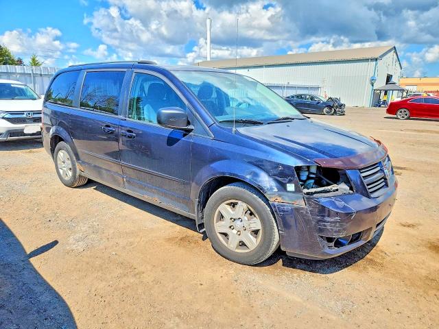 Photo 4 from auction – 2010 DODGE GRAND CARAVAN with VIN 2D4RN4DE7AR171750