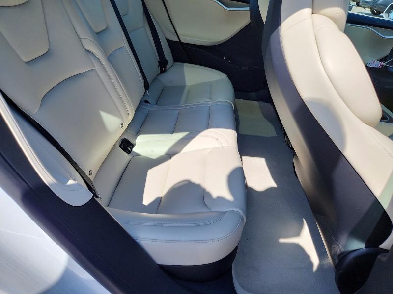 Photo 10 from auction – 2018 TESLA MODEL S with VIN 5YJSA1E4XJF247164