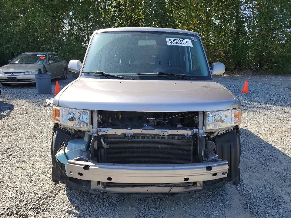 Photo 5 from auction – 2006 SCION XB with VIN JTLKT324X64120945