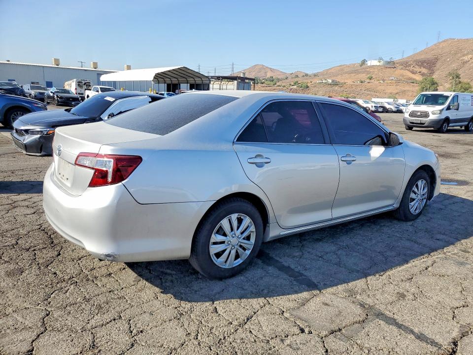 Photo 3 from auction – 2013 TOYOTA CAMRY with VIN 4T4BF1FKXDR328824