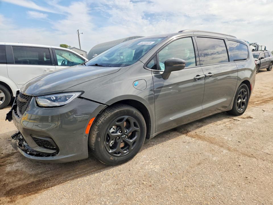 CHRYSLER PACIFICA 2021 with VIN 2C4RC1S71MR545389 - Photo from auction