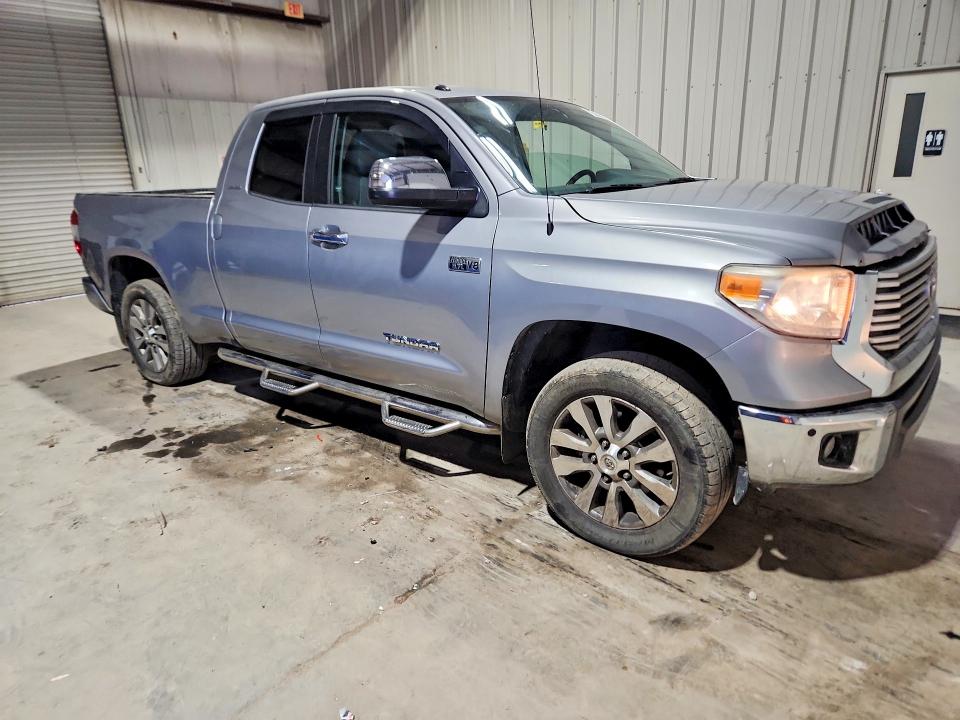 Photo 4 from auction – 2017 TOYOTA TUNDRA with VIN 5TFBY5F19HX609475
