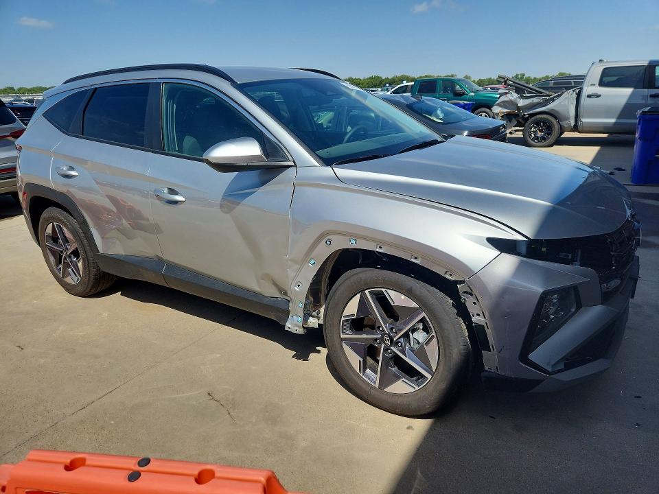Photo 4 from auction – 2026 HYUNDAI TUCSON with VIN 5NMJB3DEXTH752590