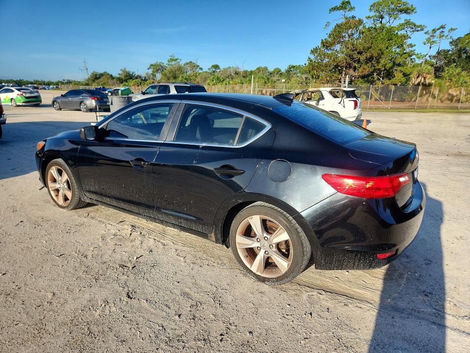 Photo 2 from auction – 2014 ACURA ILX with VIN 19VDE1F34EE012900