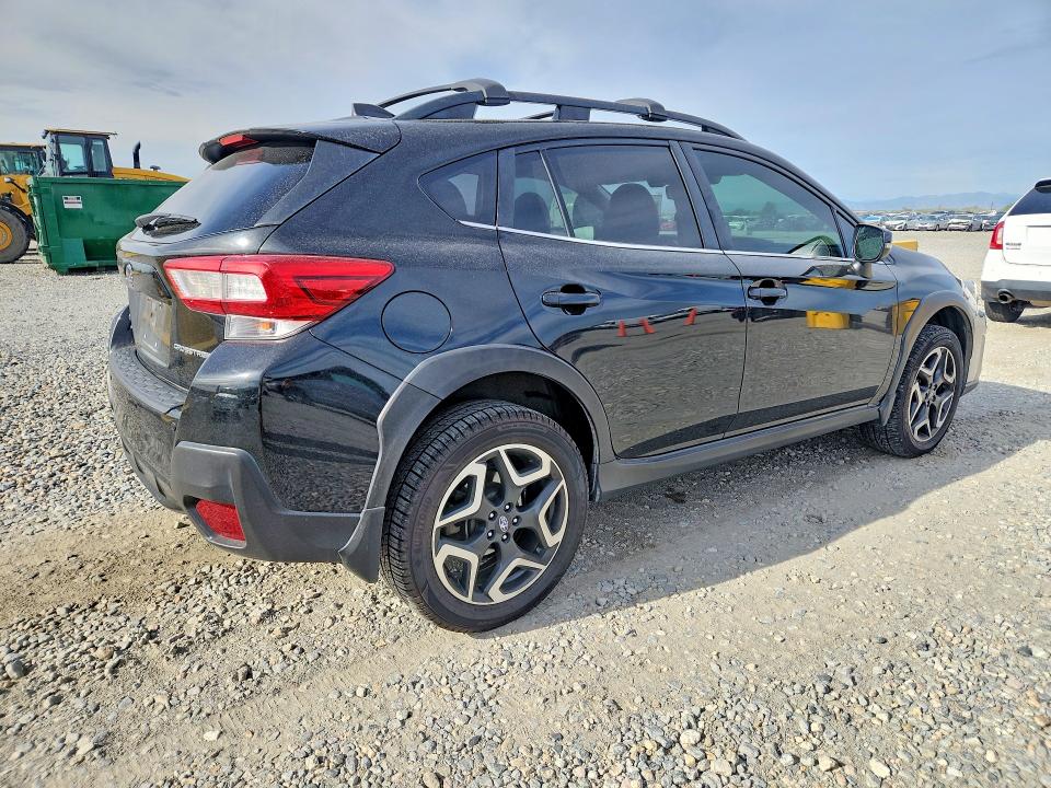 Photo 3 from auction – 2019 SUBARU CROSSTREK with VIN JF2GTANC5KH382773