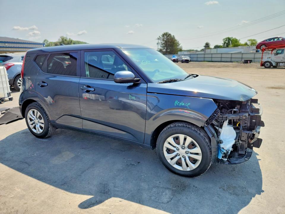 Снимка 4 от търг – 2020 KIA SOUL с VIN KNDJ23AUXL7040969