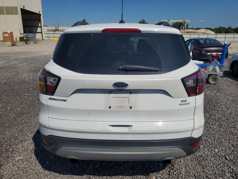 Photo 6 from auction – 2017 FORD ESCAPE with VIN 1FMCU0GD0HUB86830