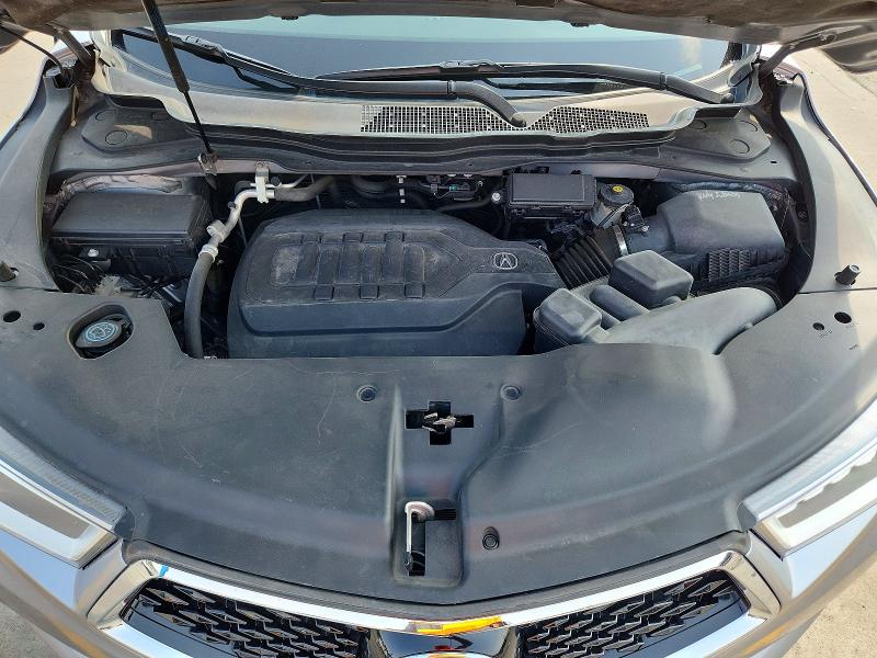 Фото 12 с аукциона – 2017 ACURA MDX с VIN 5FRYD4H34HB016355