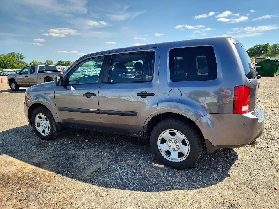 Photo 2 from auction – 2015 HONDA PILOT with VIN 5FNYF4H23FB076000
