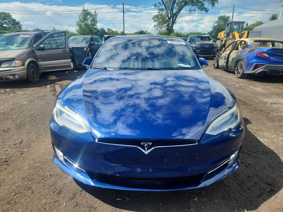 Photo 5 from auction – 2019 TESLA MODEL S with VIN 5YJSA1E28KF312612