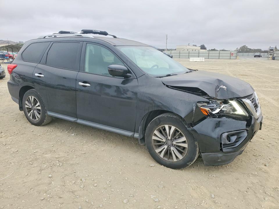 Photo 4 from auction – 2017 NISSAN PATHFINDER with VIN 5N1DR2MM9HC604605