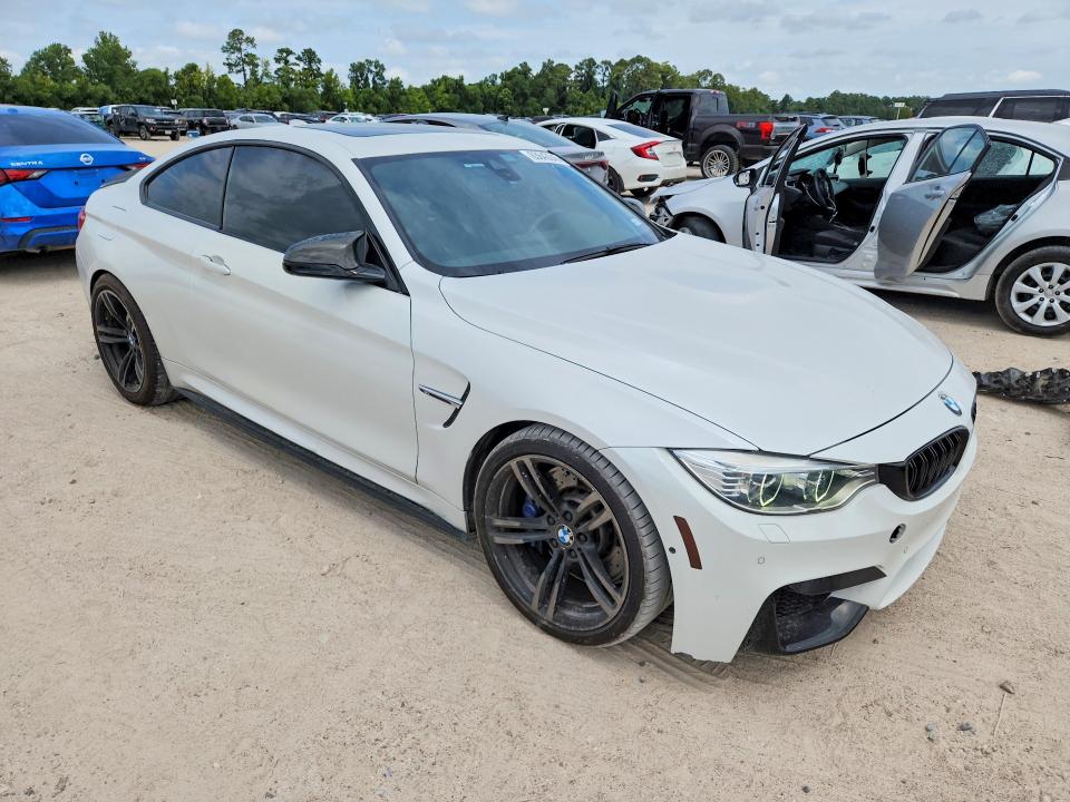 Photo 4 from auction – 2015 BMW M4 with VIN WBS3R9C53FK331756