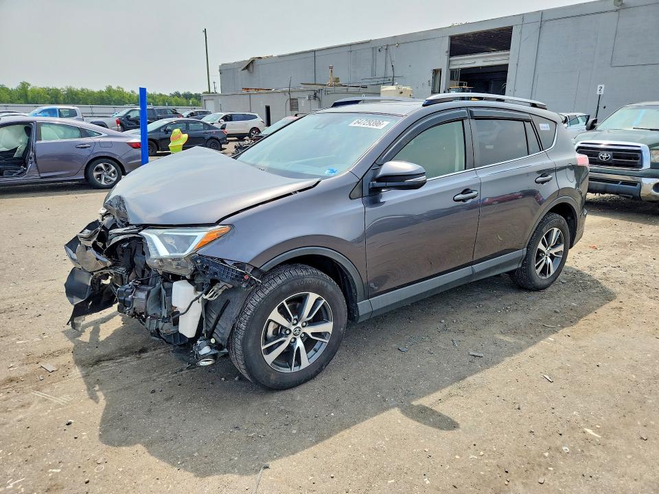 TOYOTA RAV4 2018 with VIN JTMRFREV0JJ206607 - Photo from auction