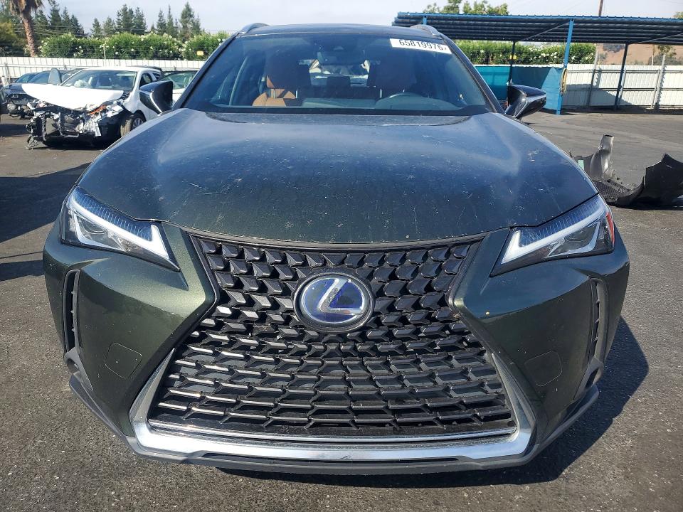 Photo 5 from auction – 2019 LEXUS UX with VIN JTHU9JBH9K2013528