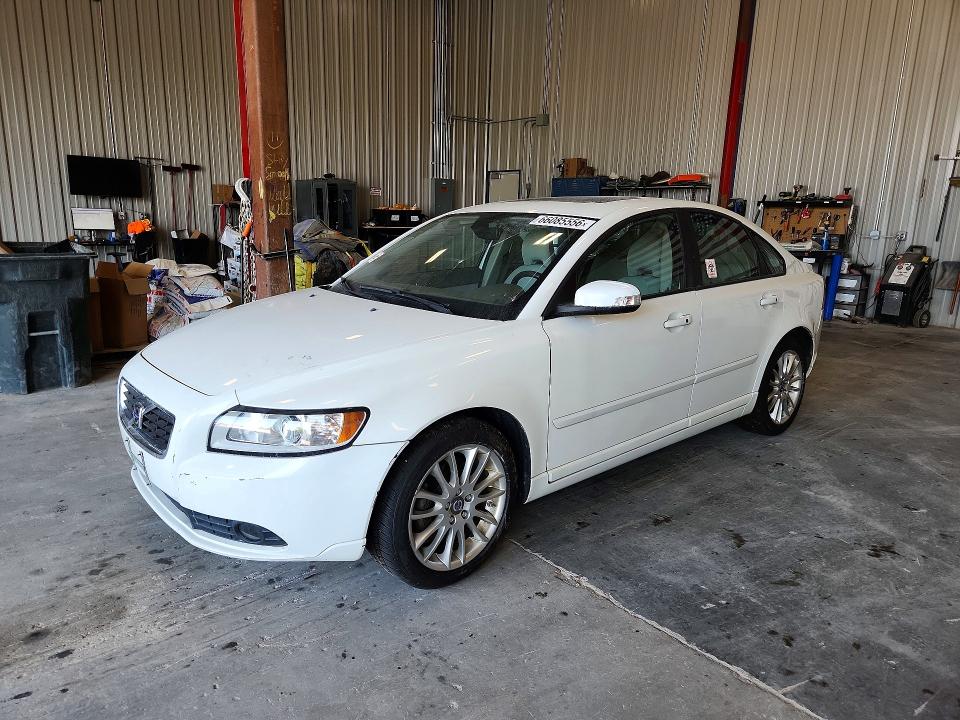2010 VOLVO S40 - Търг №66085556