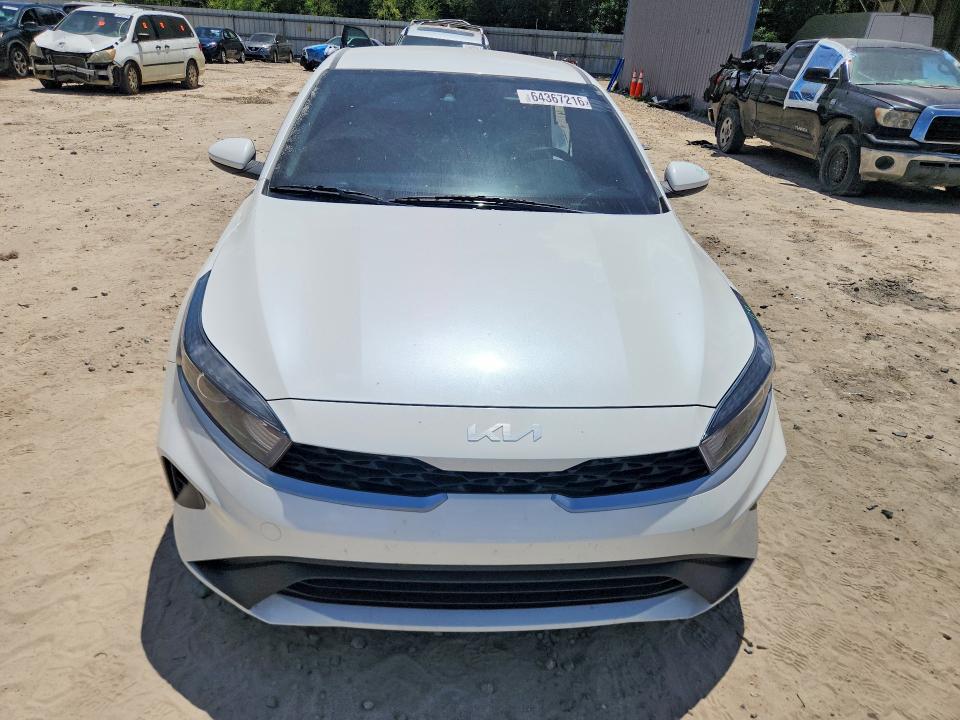 Photo 5 from auction – 2023 KIA FORTE with VIN 3KPF24AD2PE639656