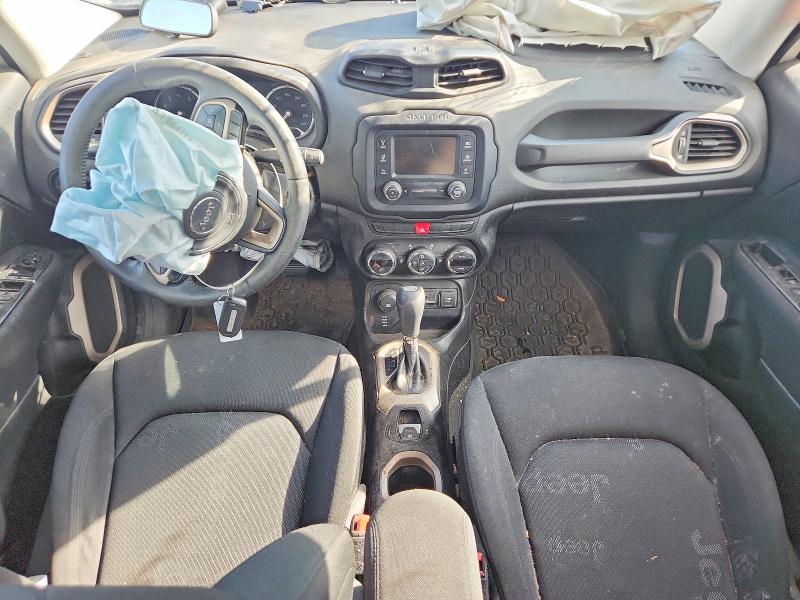 Photo 8 from auction – 2015 JEEP RENEGADE with VIN ZACCJBBT9FPB81308