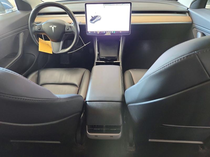 Photo 8 from auction – 2018 TESLA MODEL 3 with VIN 5YJ3E1EA5JF034623
