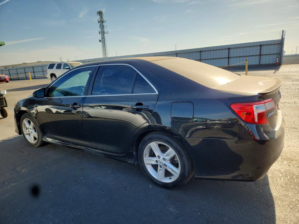Photo 2 from auction – 2014 TOYOTA CAMRY with VIN 4T1BF1FK0EU411934