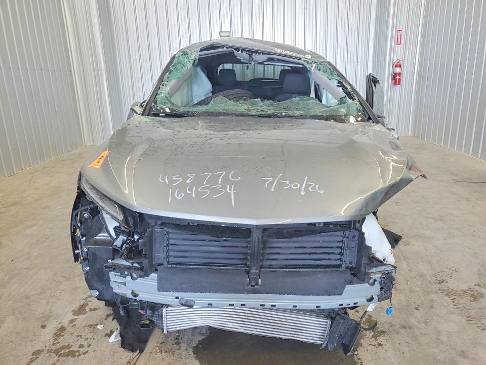 Photo 5 from auction – 2026 CHEVROLET BLAZER with VIN 3GNKBHR45TS164534